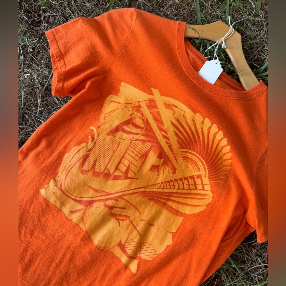Orange Nike graphic tee - adult small/ medium